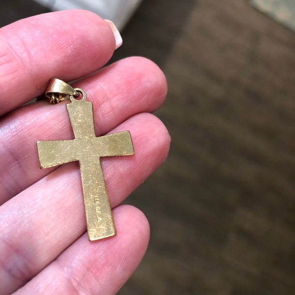 14k GF cross with 26” chain - Picture 5 of 8